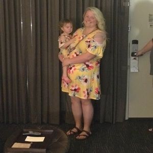 Meet your Posher, Lauren